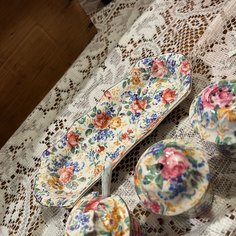 Floral Ceramic Condiment Set - Picture 3 of 5